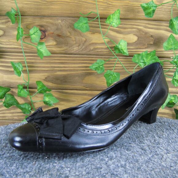 Enzo Angiolini Women's Wilks Pump Black Leather Pump 7.5 Medium Gently Used 2025 - Picture 1 of 7